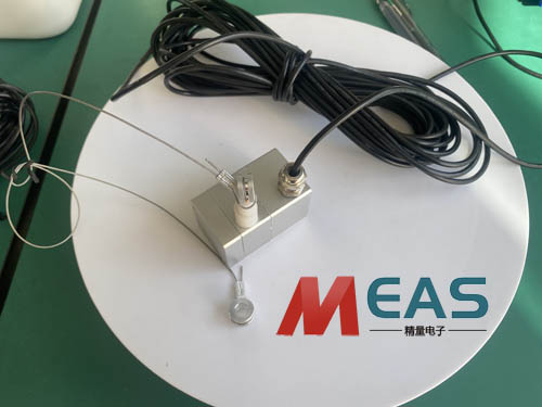 拉線位移傳感器其線性度也是相對的不能保證絕對 拉線位移傳感器其線性度也是相對的不能保證絕對