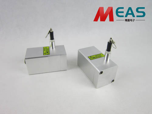 拉繩位移傳感器產(chǎn)品兩側(cè)及底部均預留安裝螺孔 拉繩位移傳感器產(chǎn)品兩側(cè)及底部均預留安裝螺孔